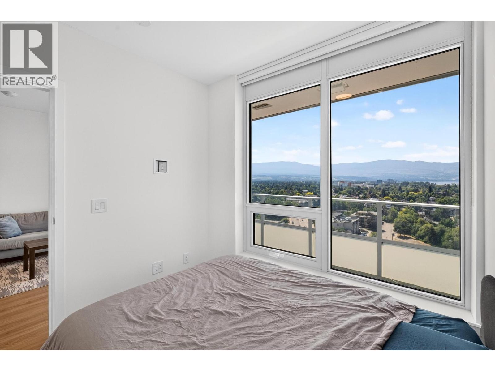 #1505 1626 WATER Street - Image 13