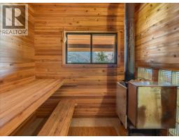 4660 Boat Access West Side, Christina Lake, BC V0H1E0 Photo 41