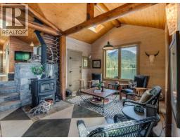 4660 Boat Access West Side, Christina Lake, BC V0H1E0 Photo 20