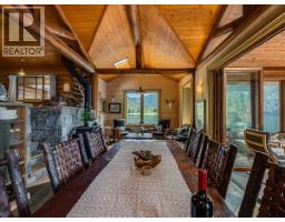 4660 Boat Access West Side, Christina Lake, BC V0H1E0 Photo 14