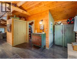 4660 Boat Access West Side, Christina Lake, BC V0H1E0 Photo 31