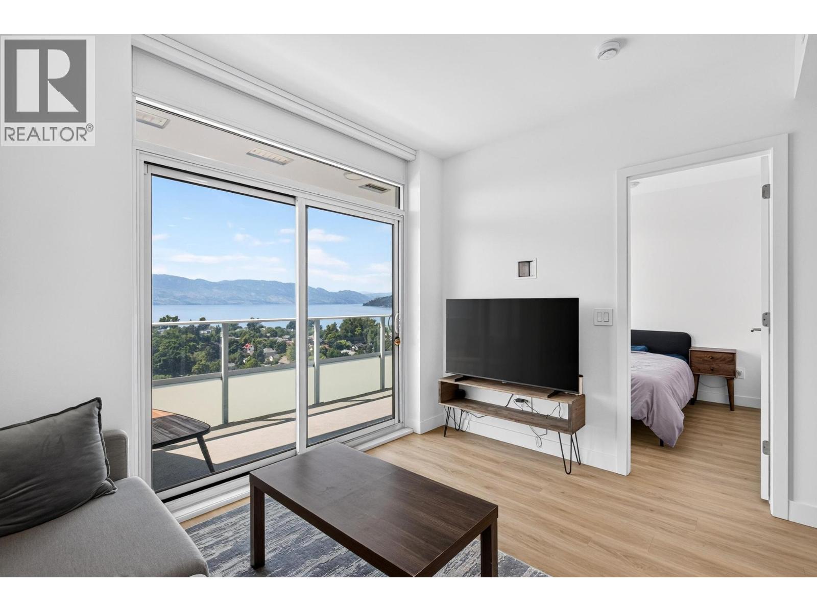 #1505 1626 WATER Street - Image 17
