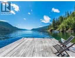 4660 Boat Access West Side, Christina Lake, BC V0H1E0 Photo 44
