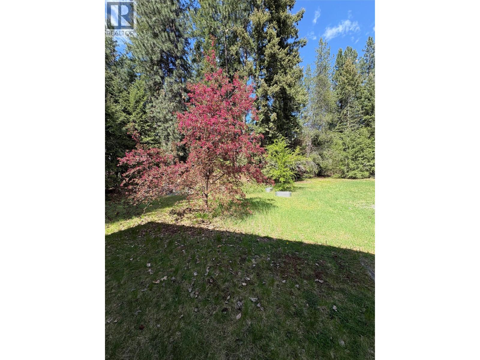 945 Pine Crescent - Image 35