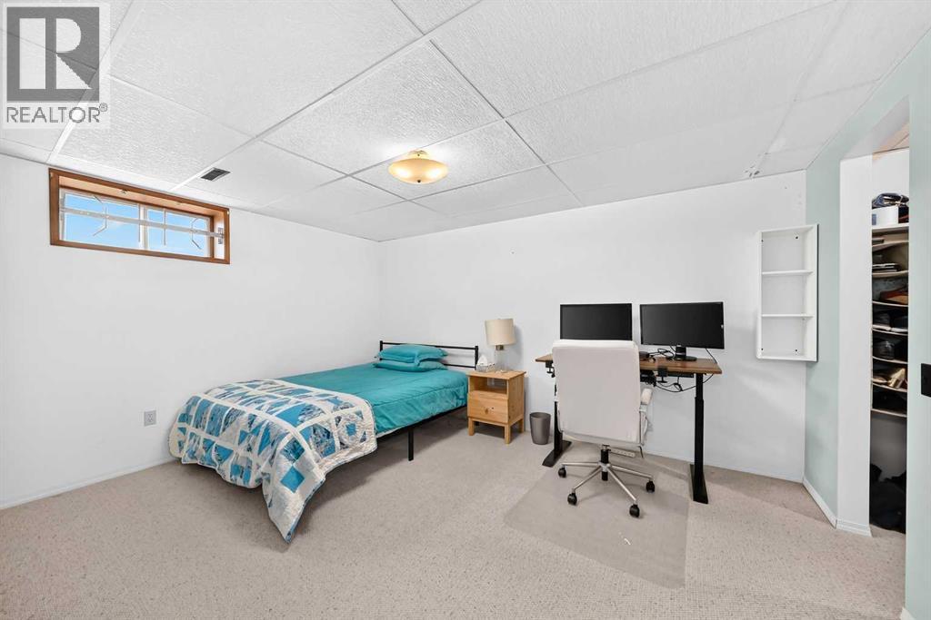 112173 2253 Drive E - 42