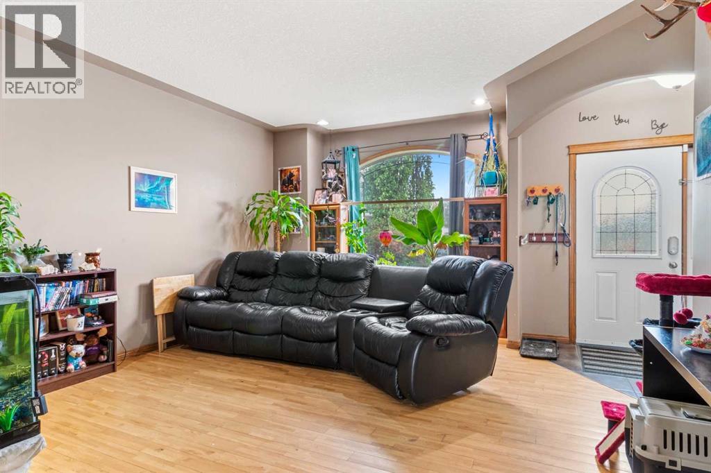 210 Morris Place - 5