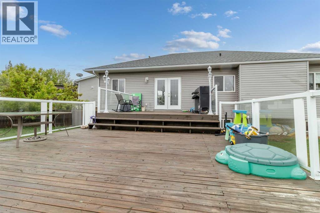210 Morris Place - 27