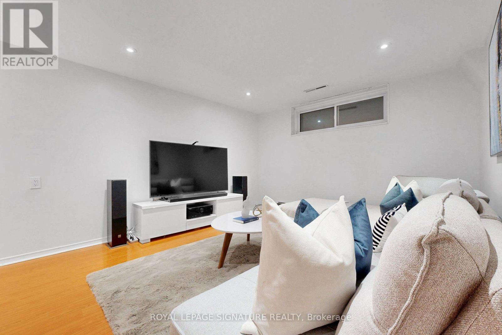 67 CATHEDRAL BLUFFS DRIVE - 31