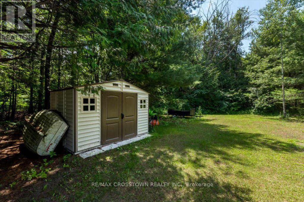 5 PINE HILL DRIVE - Image 36