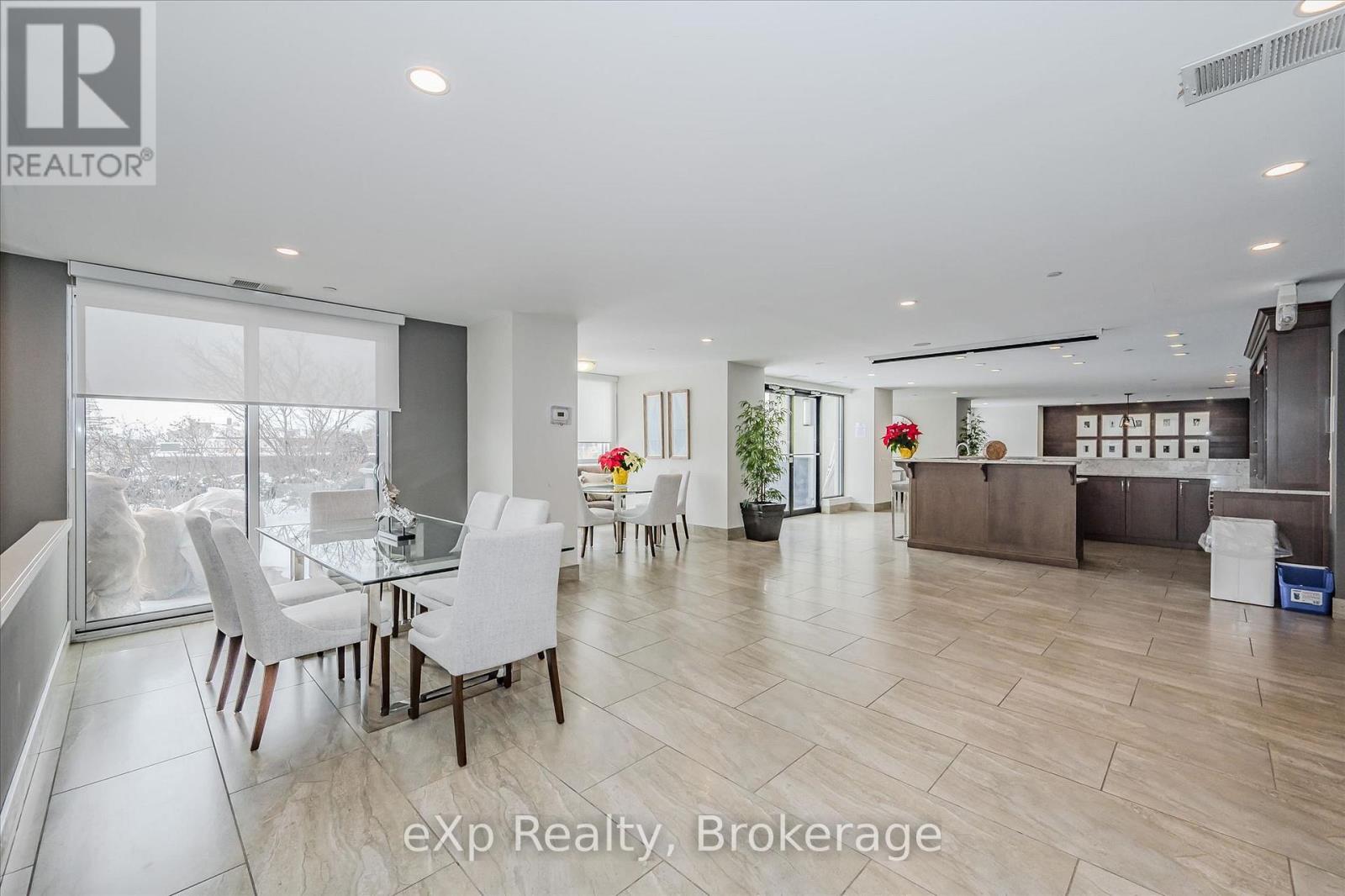 #308 160 MACDONELL STREET - 37