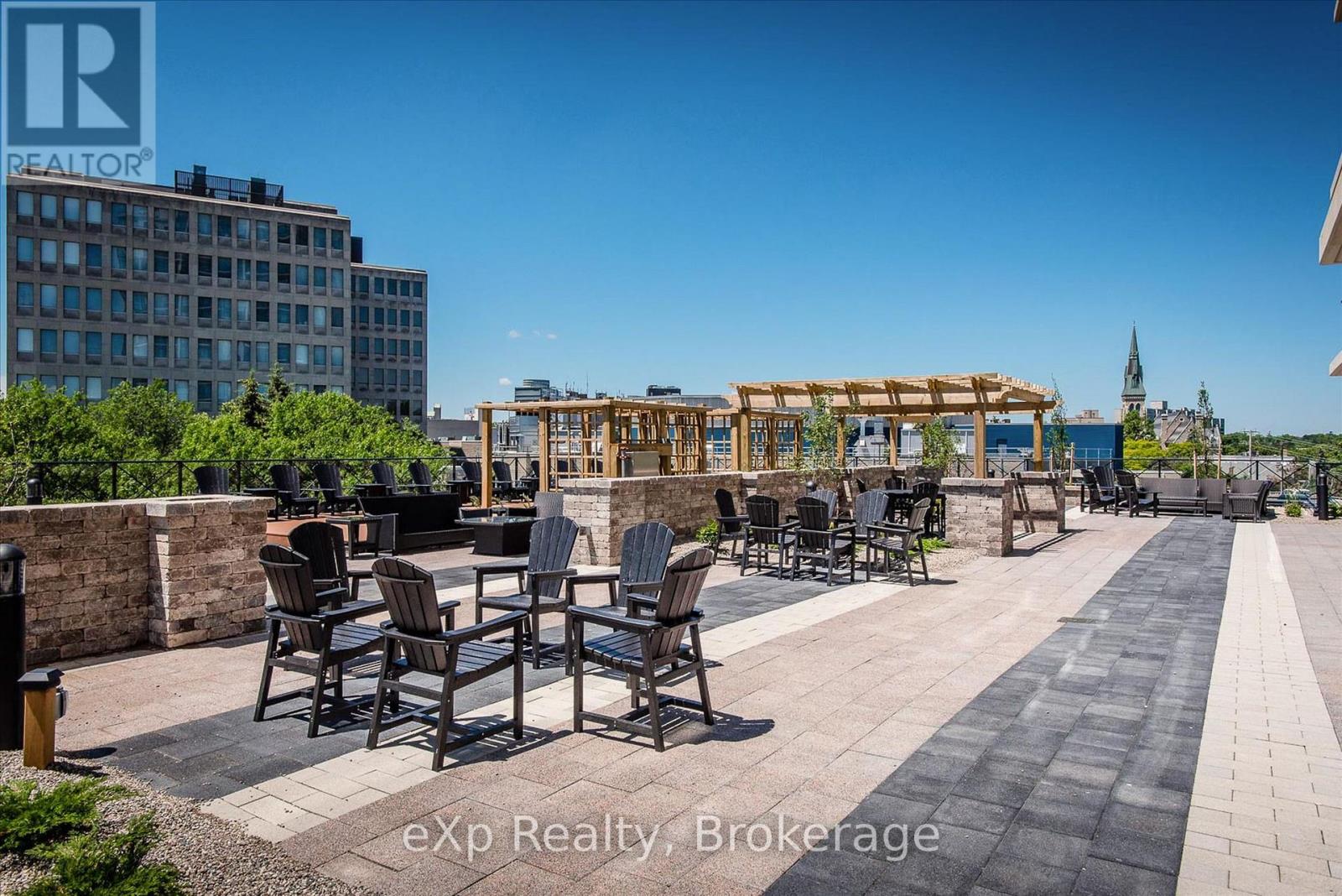 #308 160 MACDONELL STREET - 43