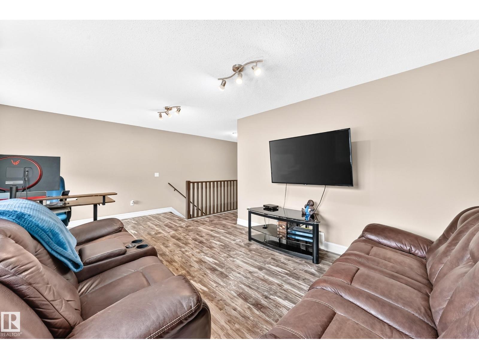 1212 WESTERRA CR - 22