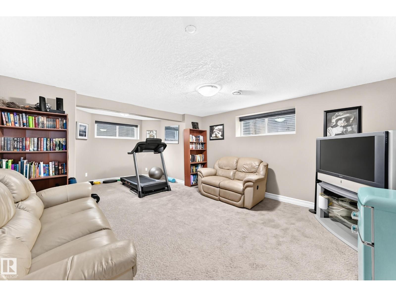 1212 WESTERRA CR - 37