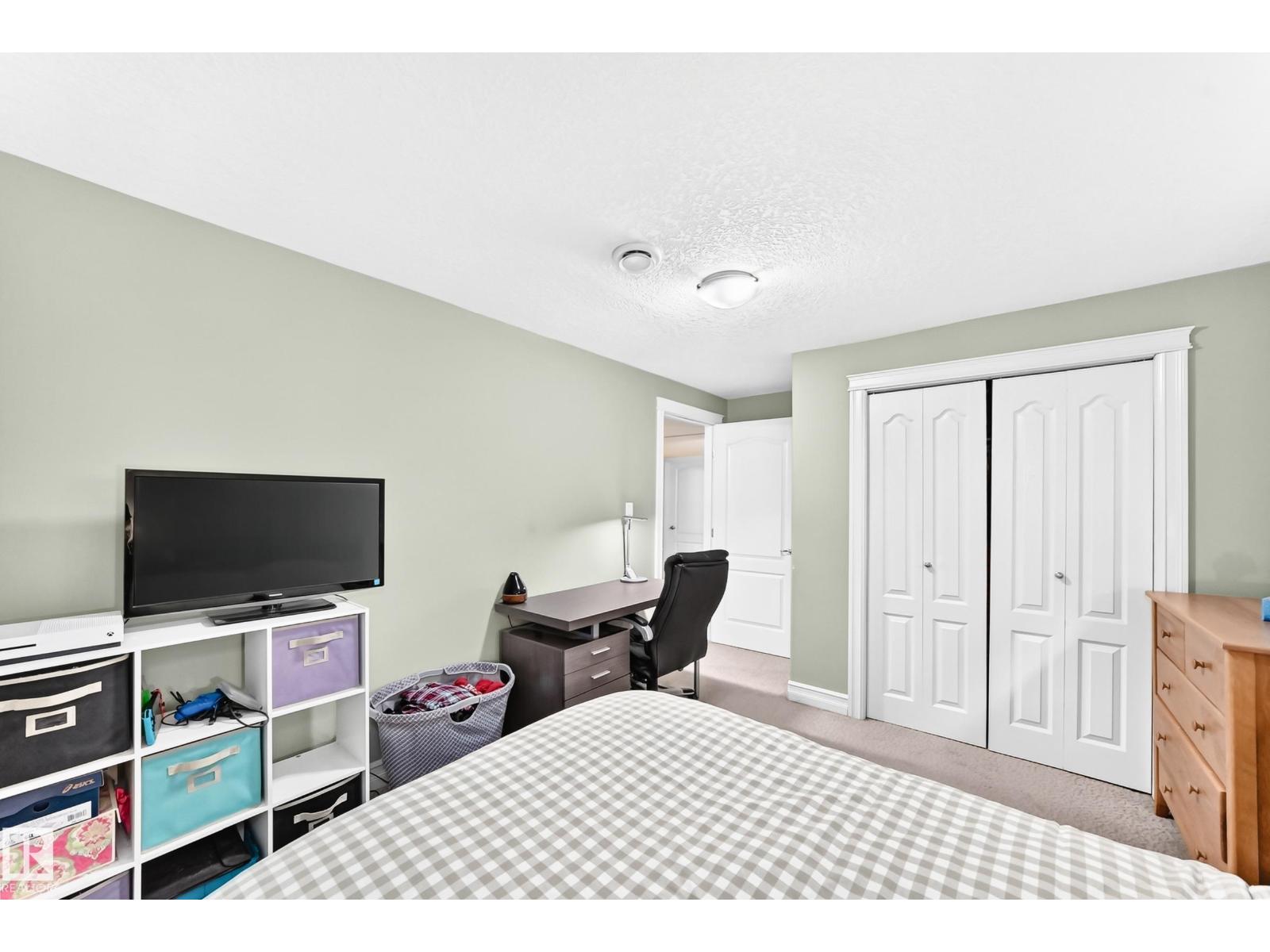 1212 WESTERRA CR - 42