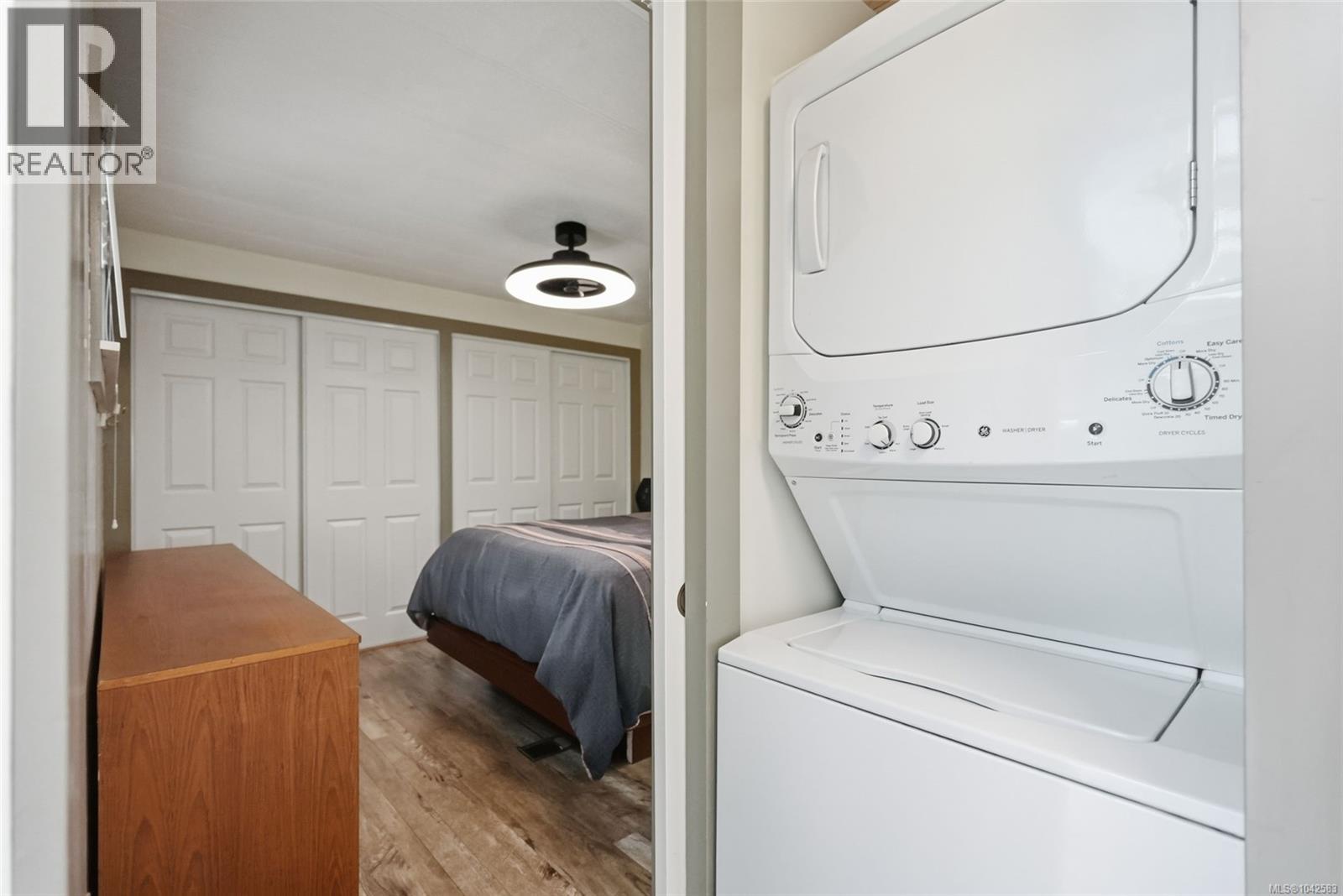 #26 150 Corfield St N - 28
