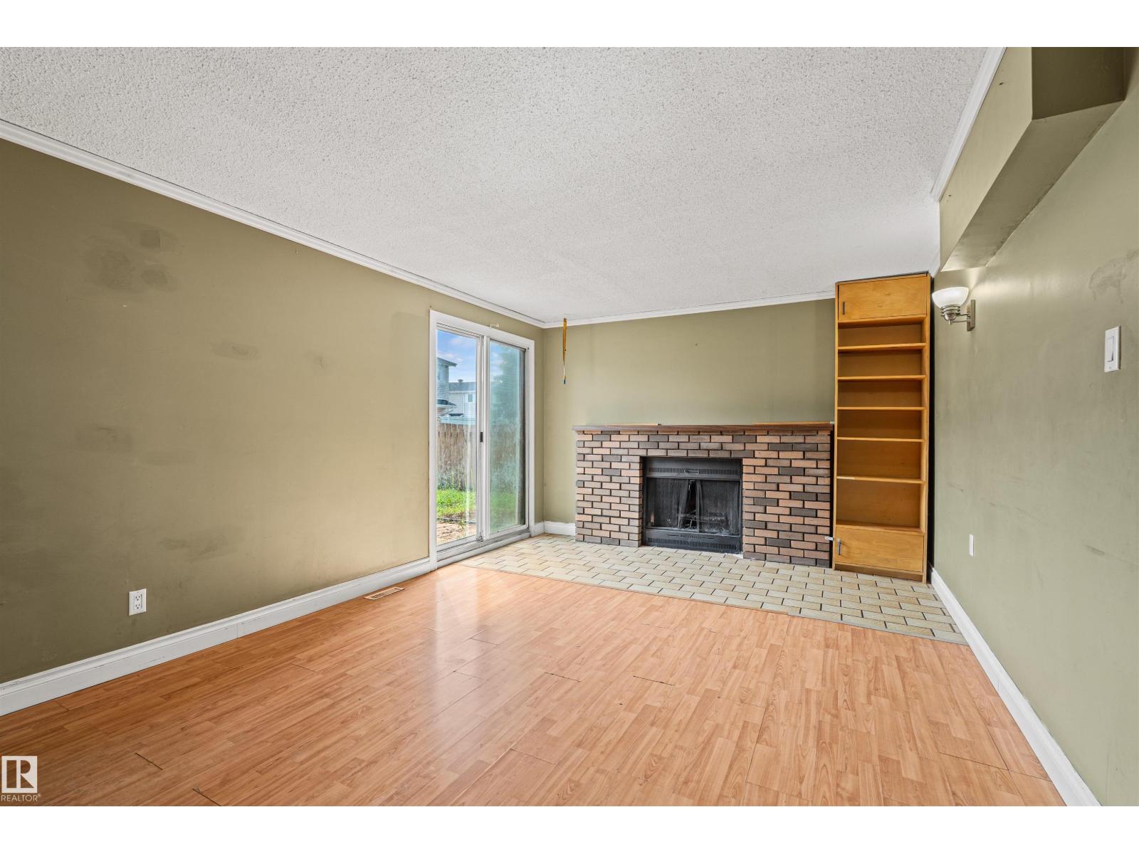 11507 141 AV NW - 28