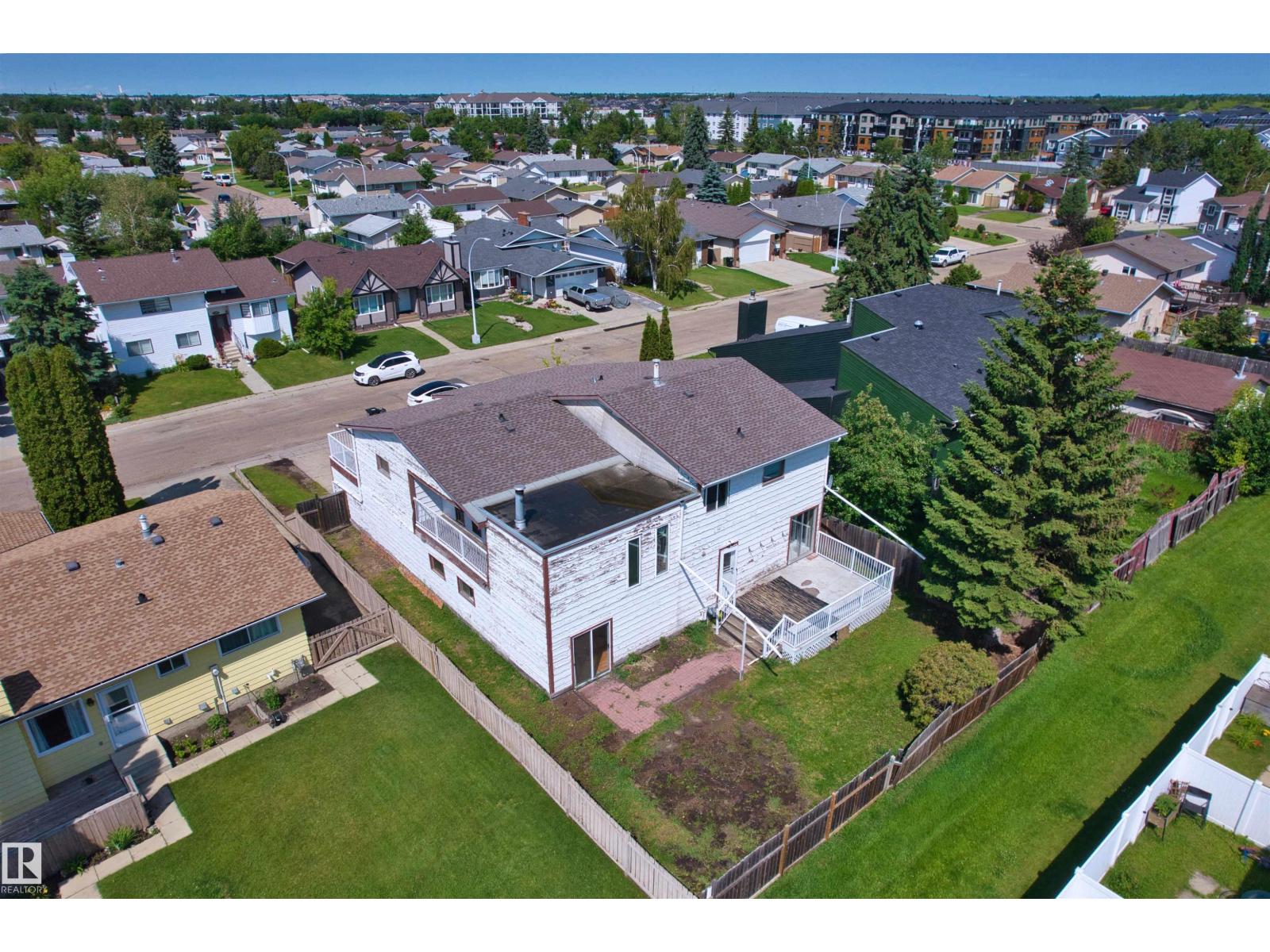 11507 141 AV NW - 38