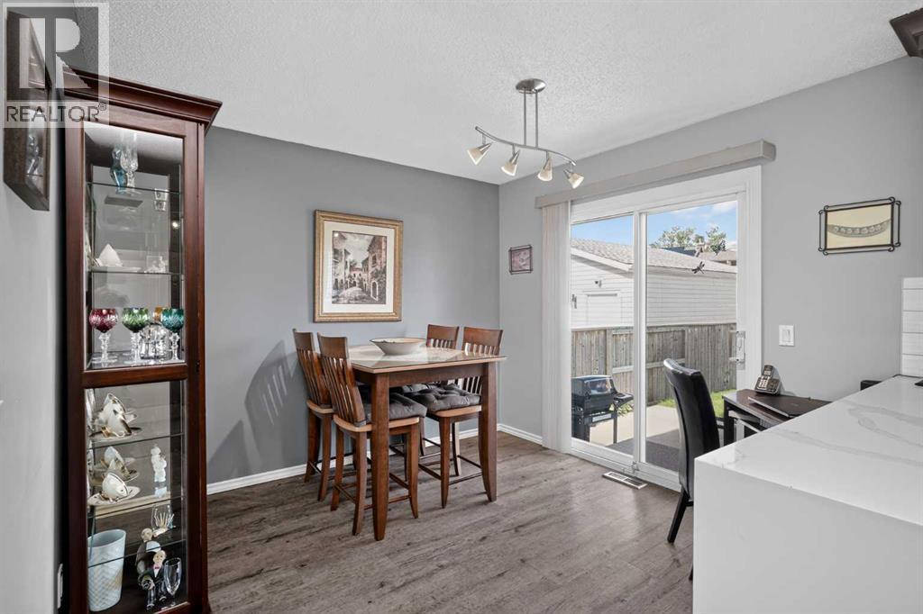6609 Rundlehorn Drive NE - 9