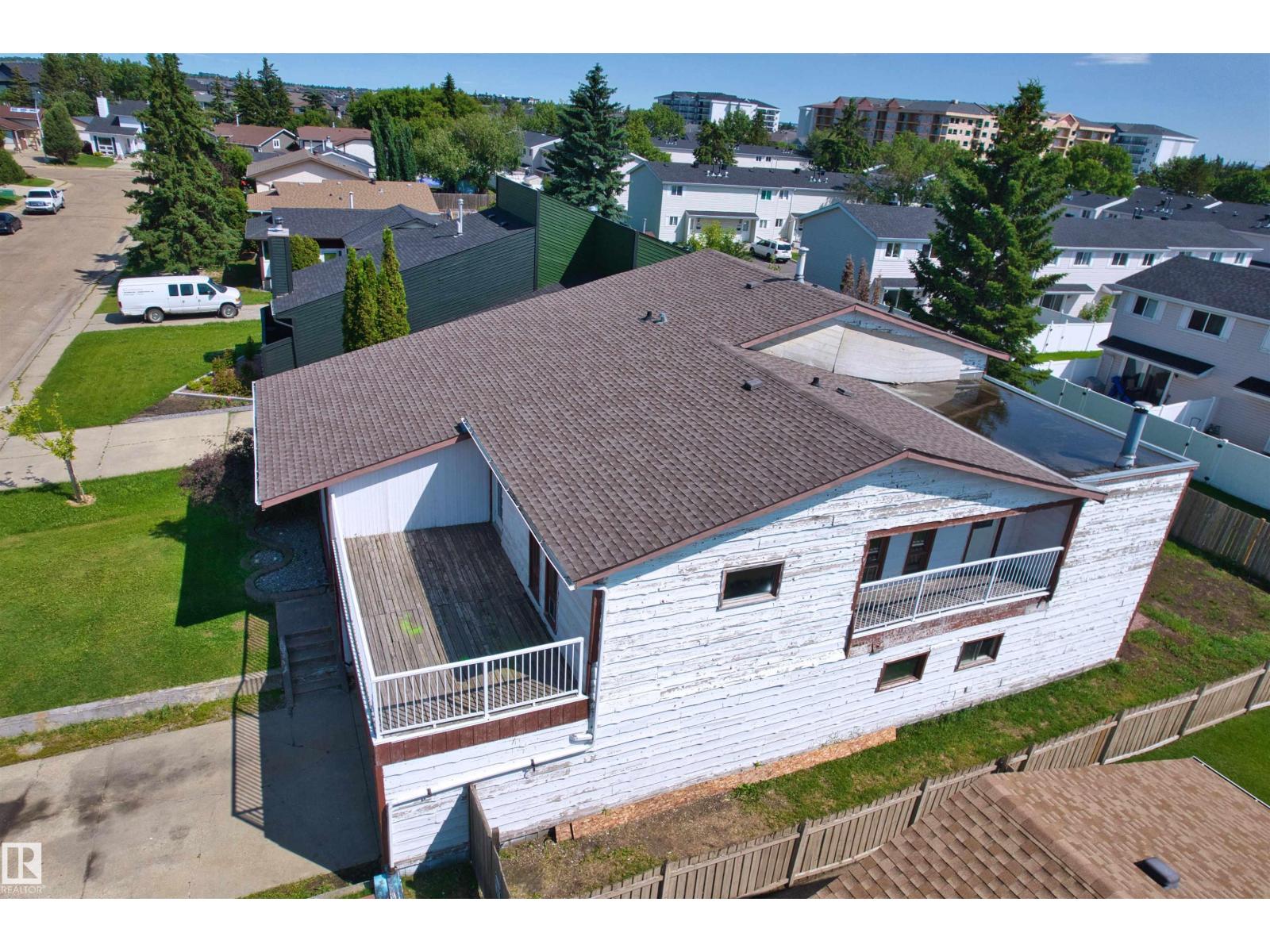 11507 141 AV NW - 37