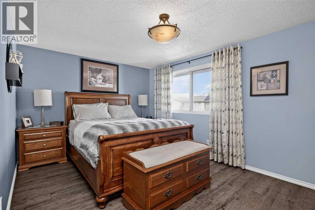 6609 Rundlehorn Drive NE - 11