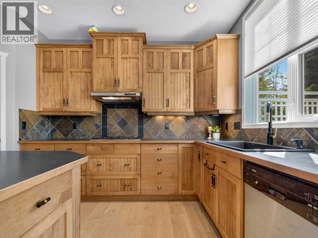 124 Valley Creek Crescent NW - Image 15