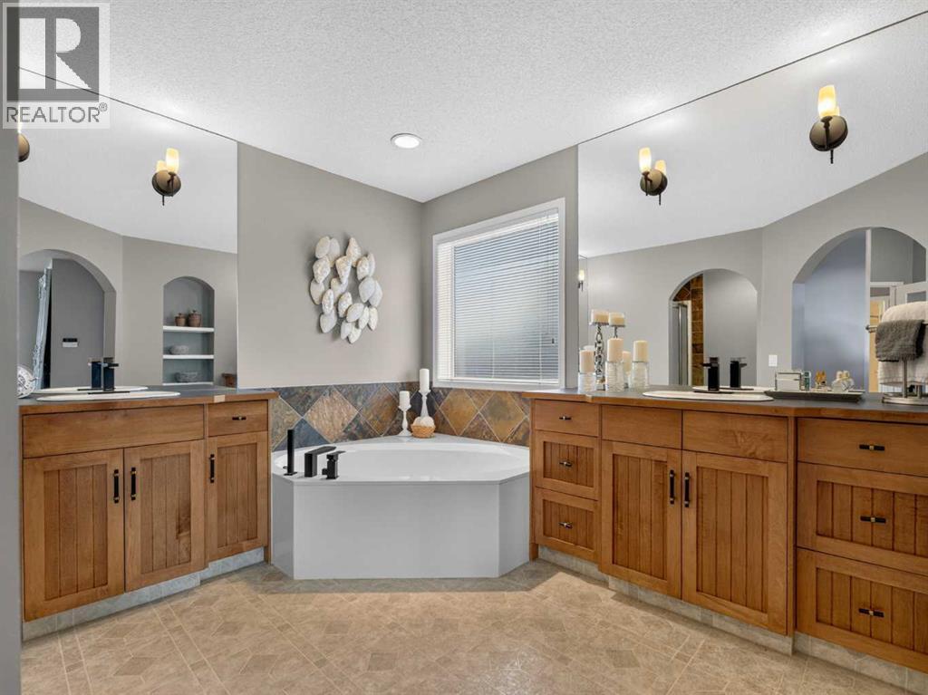 124 Valley Creek Crescent NW - Image 28