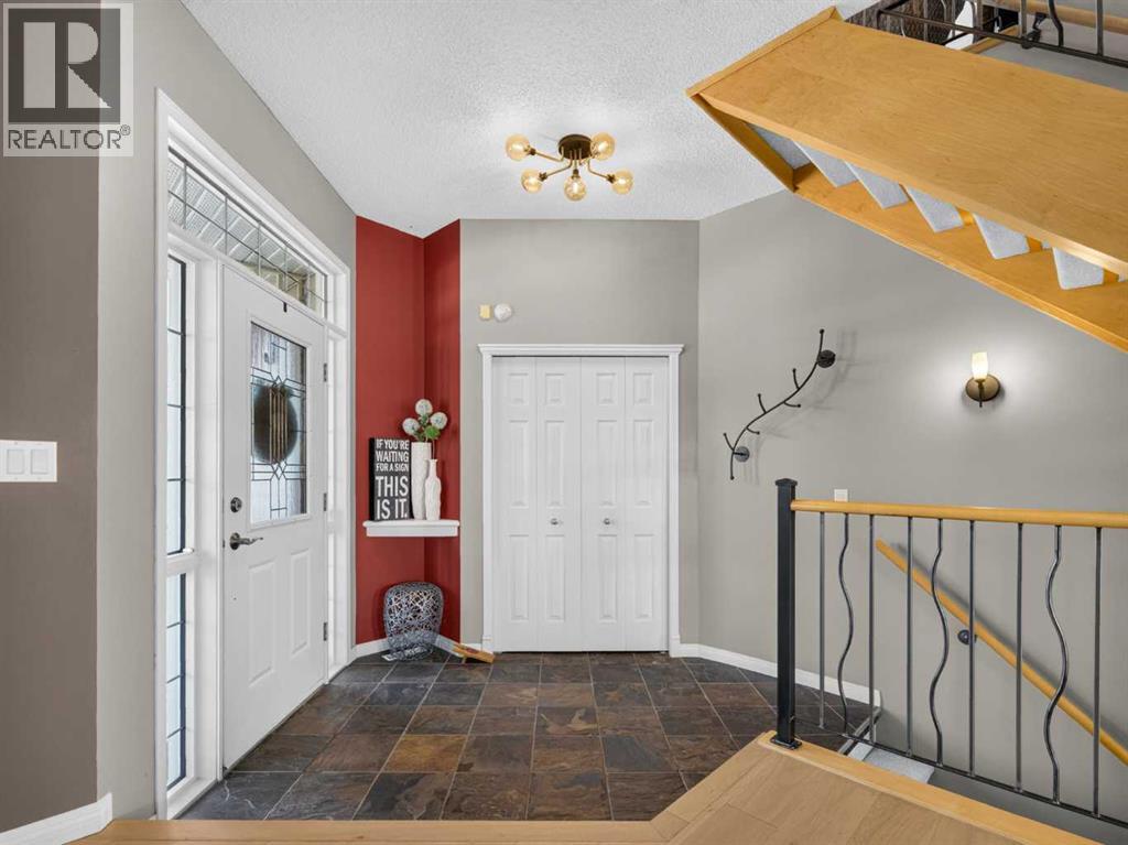 124 Valley Creek Crescent NW - Image 6