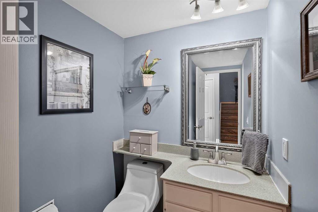 6609 Rundlehorn Drive NE - 10
