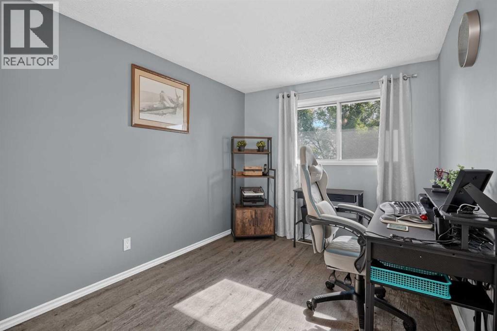 6609 Rundlehorn Drive NE - 17