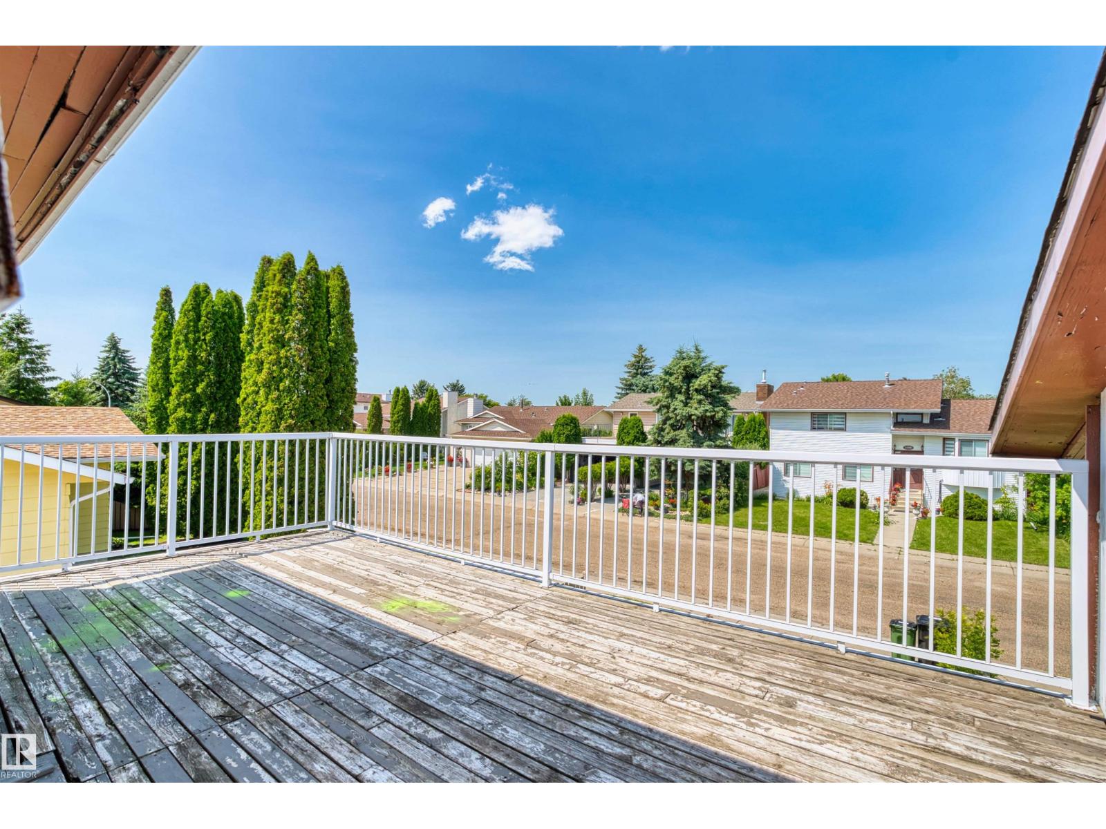 11507 141 AV NW - 14