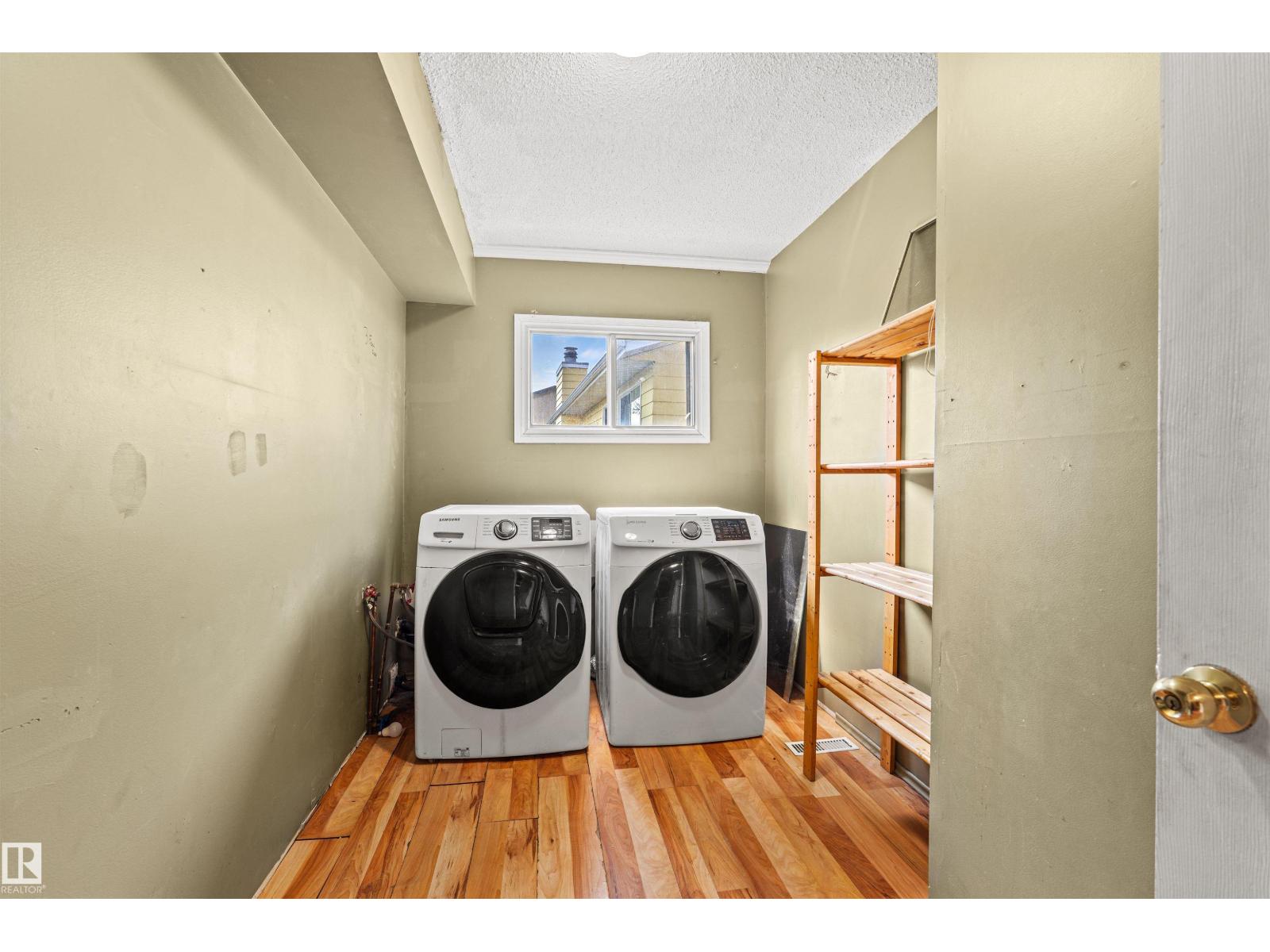 11507 141 AV NW - 27