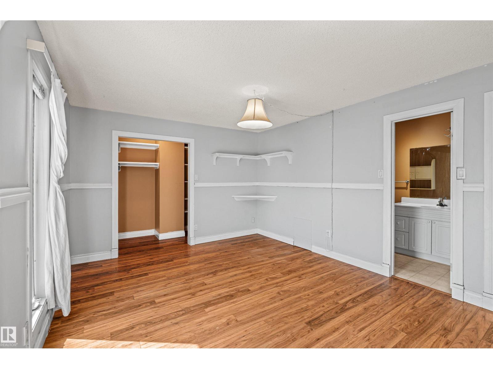 11507 141 AV NW - 19