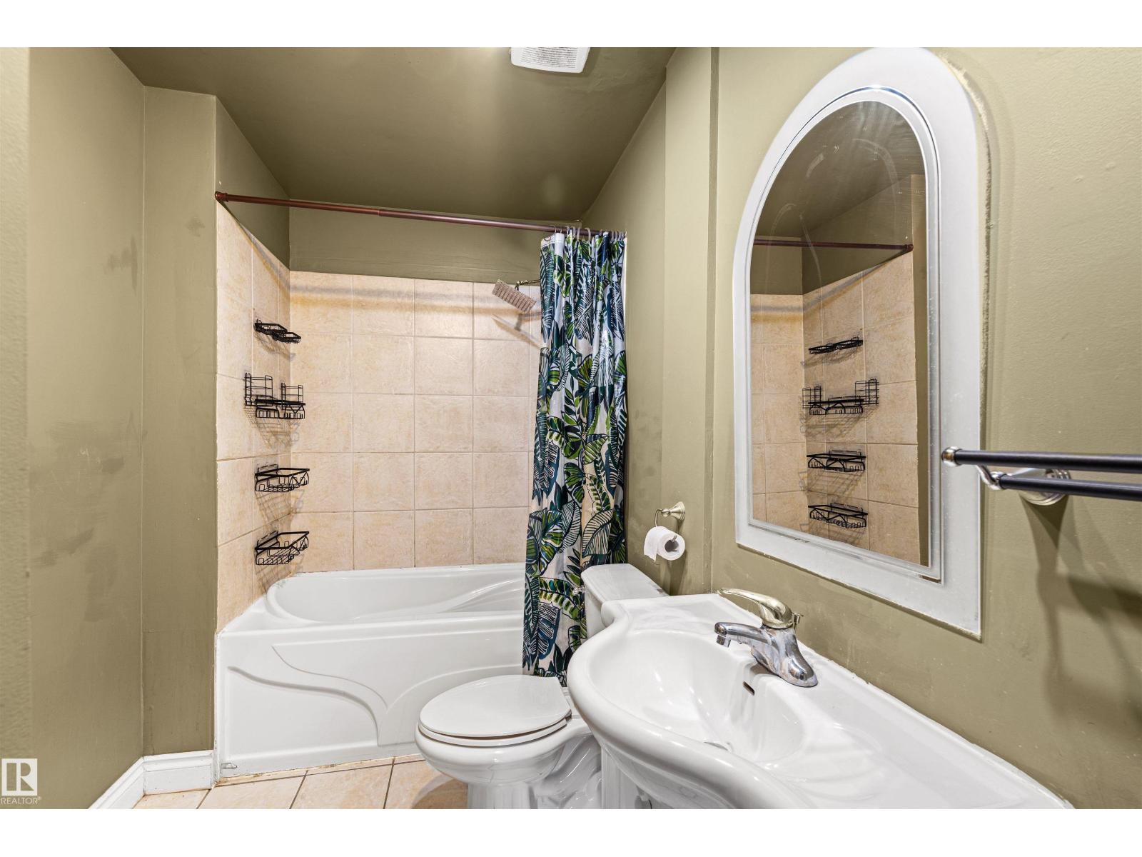 11507 141 AV NW - 22