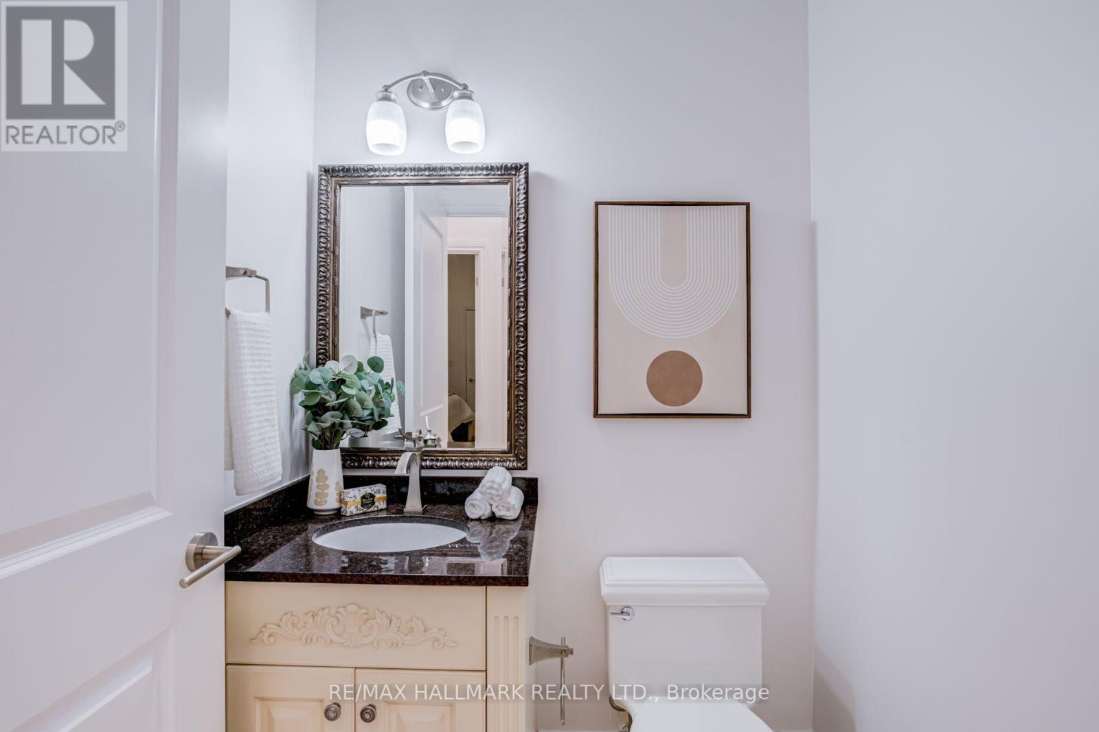 #PH631 281 WOODBRIDGE AVENUE - Image 37
