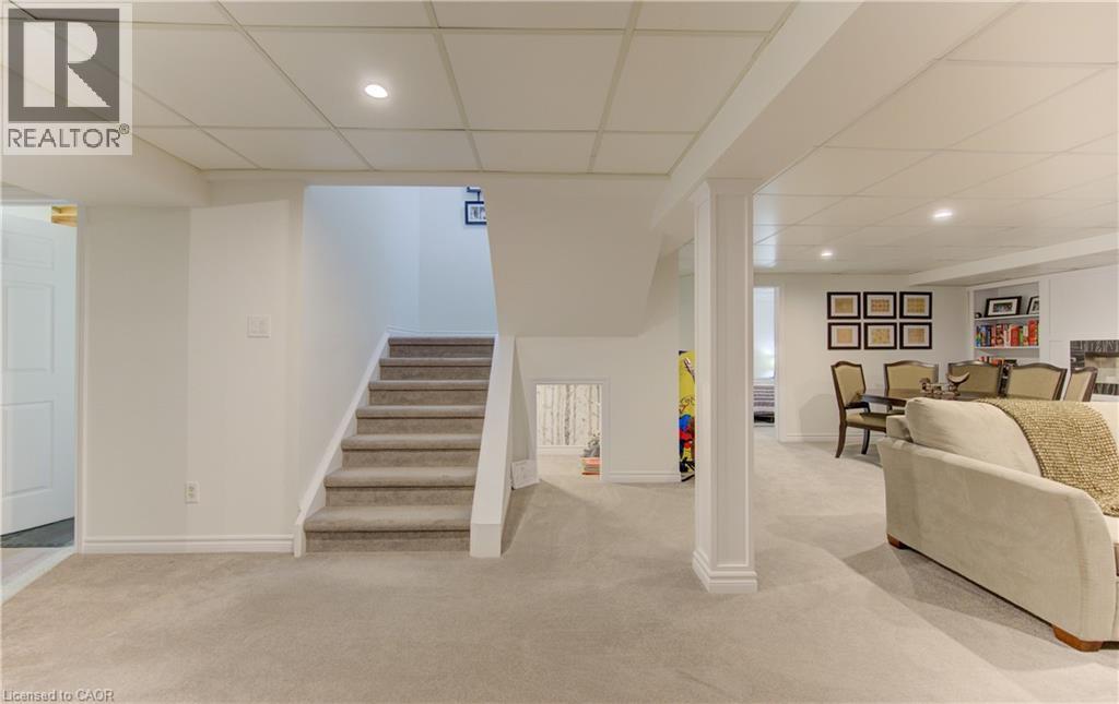 306 ROXTON Drive - 30
