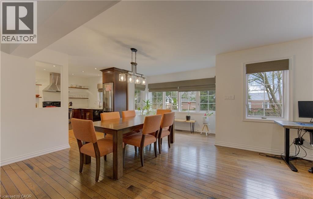 306 ROXTON Drive - Image 12