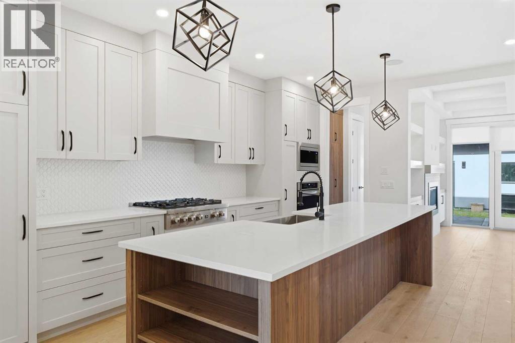 3325 42 Street SW - 4