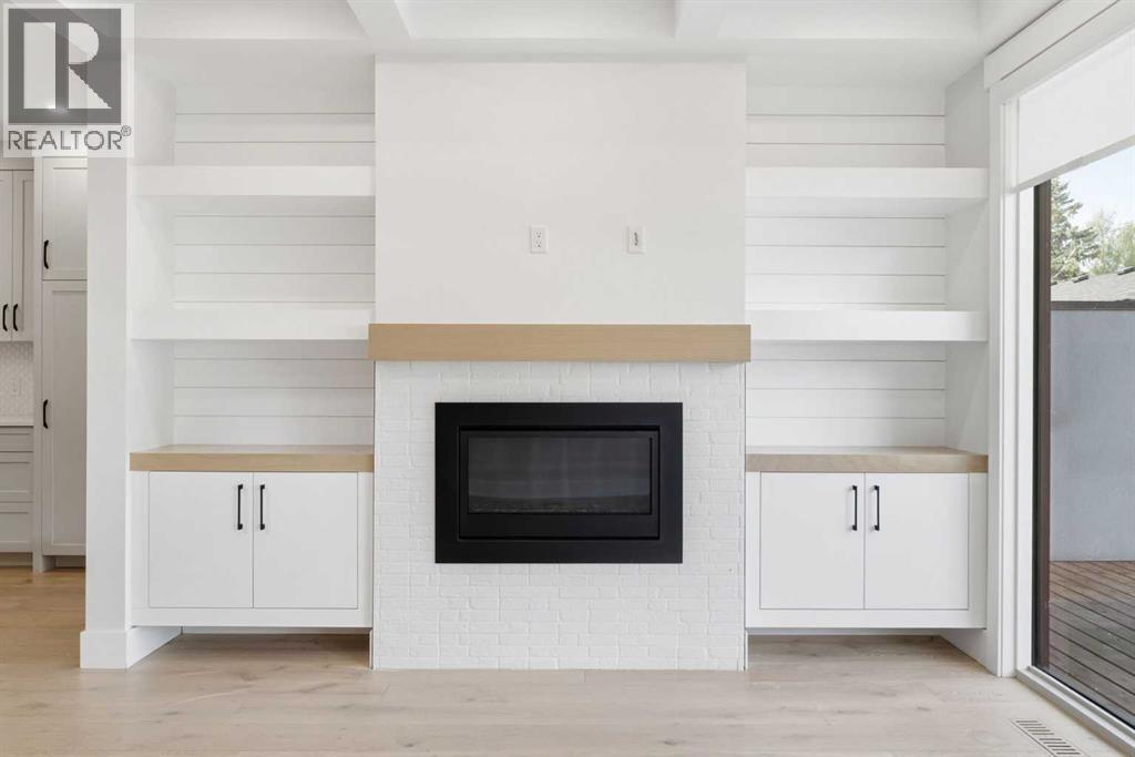 3325 42 Street SW - 14