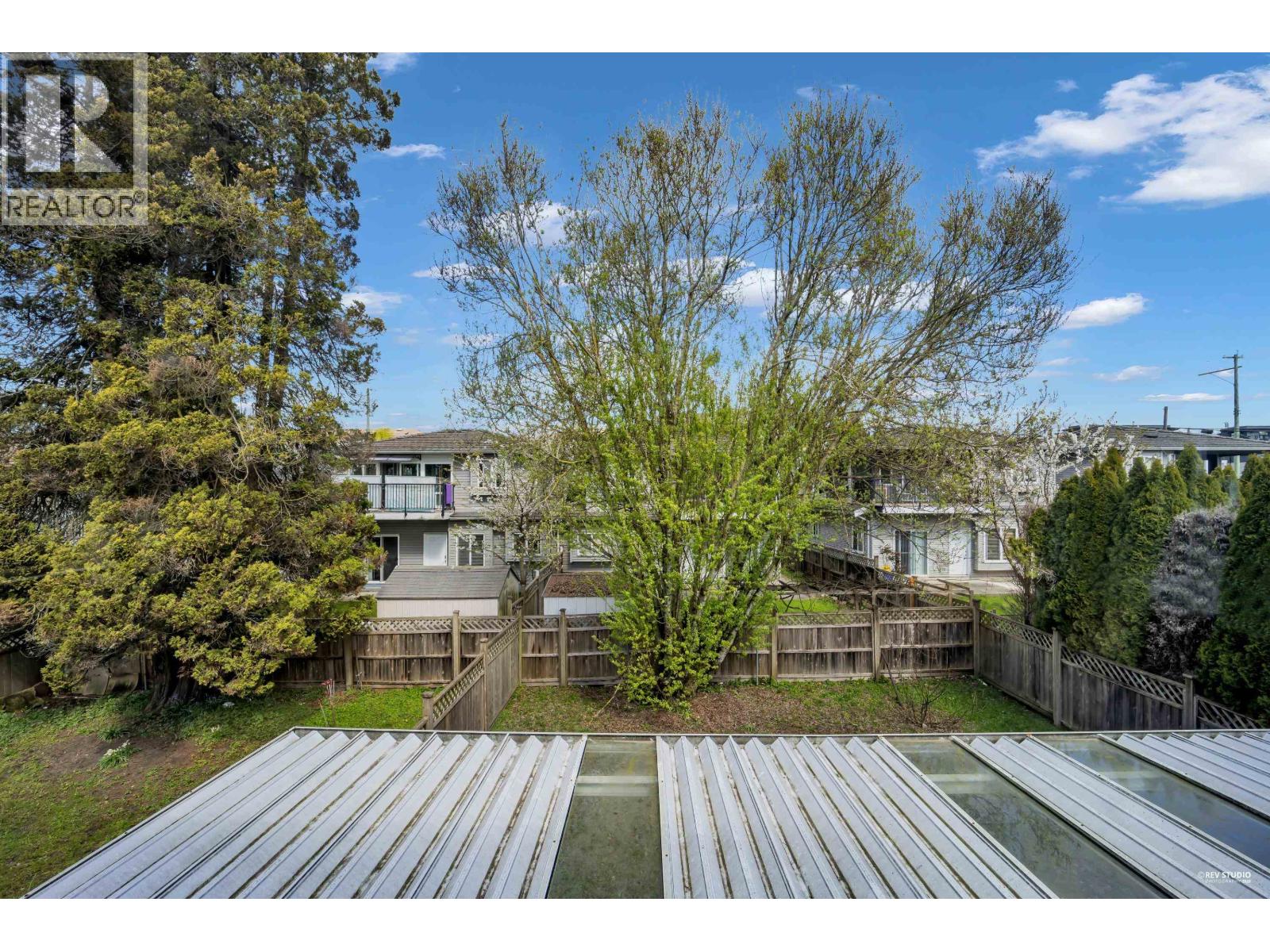4 Bed, 4 Bath House for Sale in Burnaby – 5871 RUMBLE STREET, Burnaby – MLS# R3146382 - Image 40