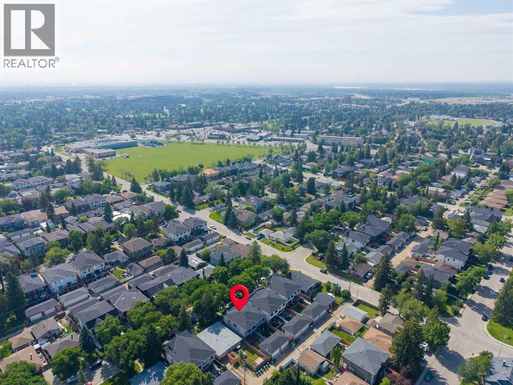 3325 42 Street SW - 49