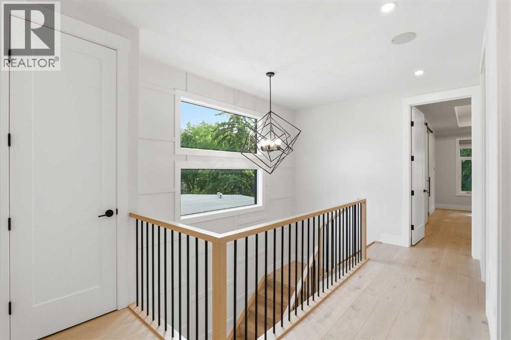 3325 42 Street SW - 18