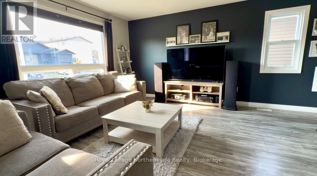 53 PERUT PLACE - Image 4