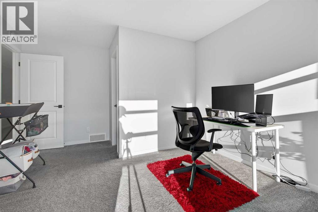 36 Royston Rise NW - 28