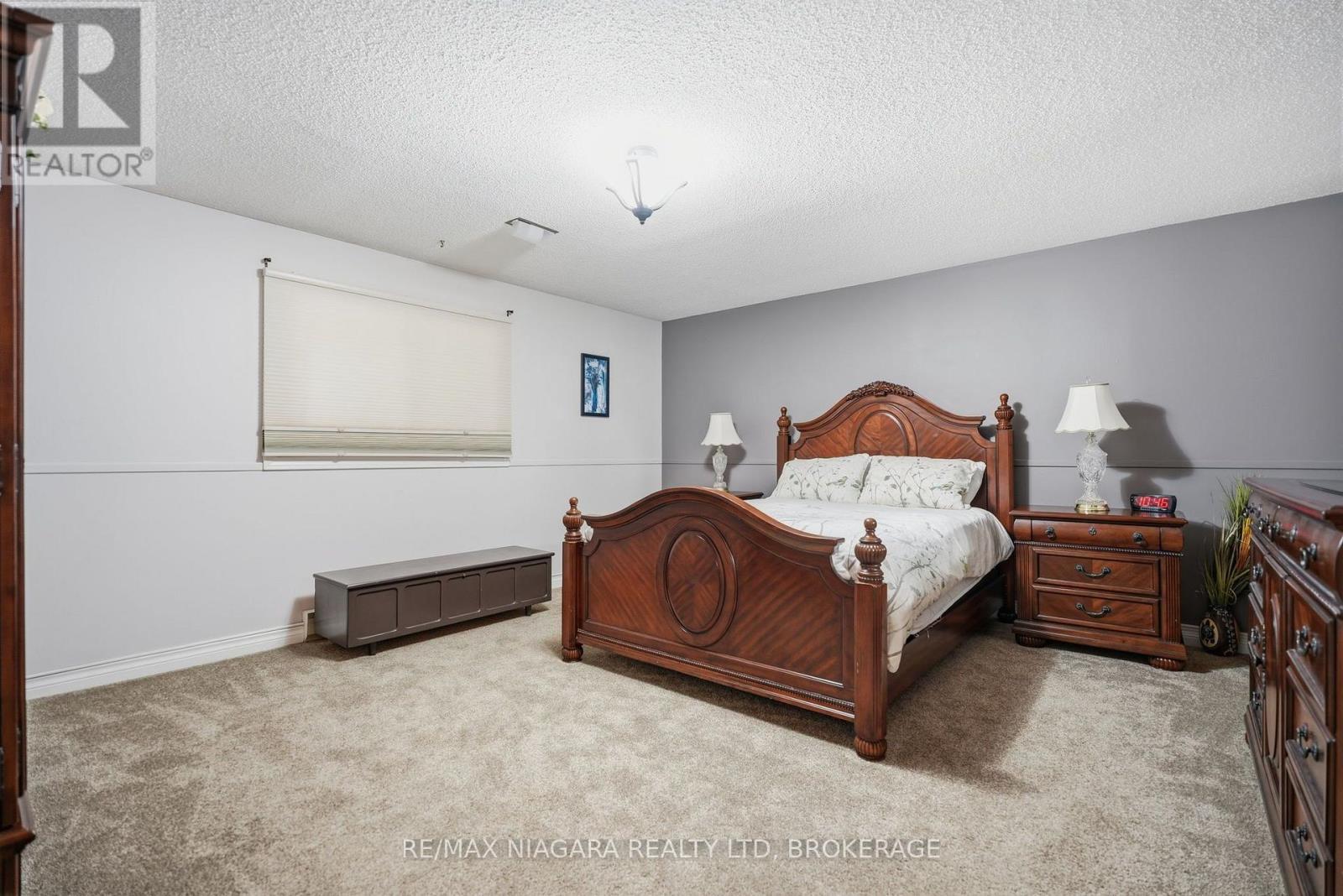 4 VISTA DRIVE - 27
