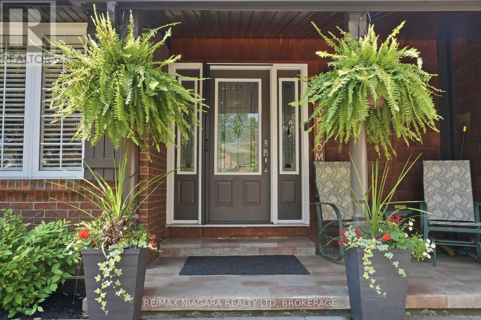4 VISTA DRIVE - 3
