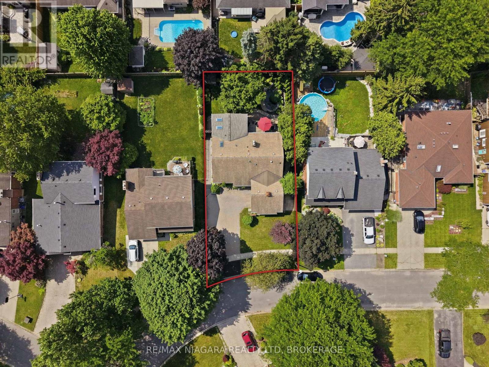 4 VISTA DRIVE - 38