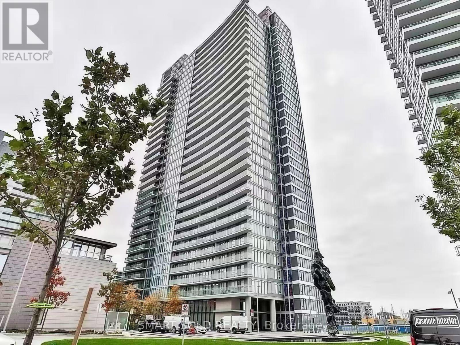 #3208 121 MCMAHON DRIVE - 1