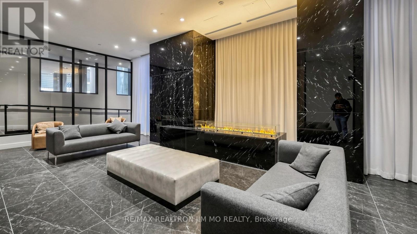 #1812 308 JARVIS STREET - 3