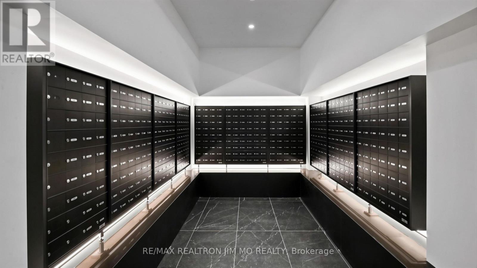 #1812 308 JARVIS STREET - 32