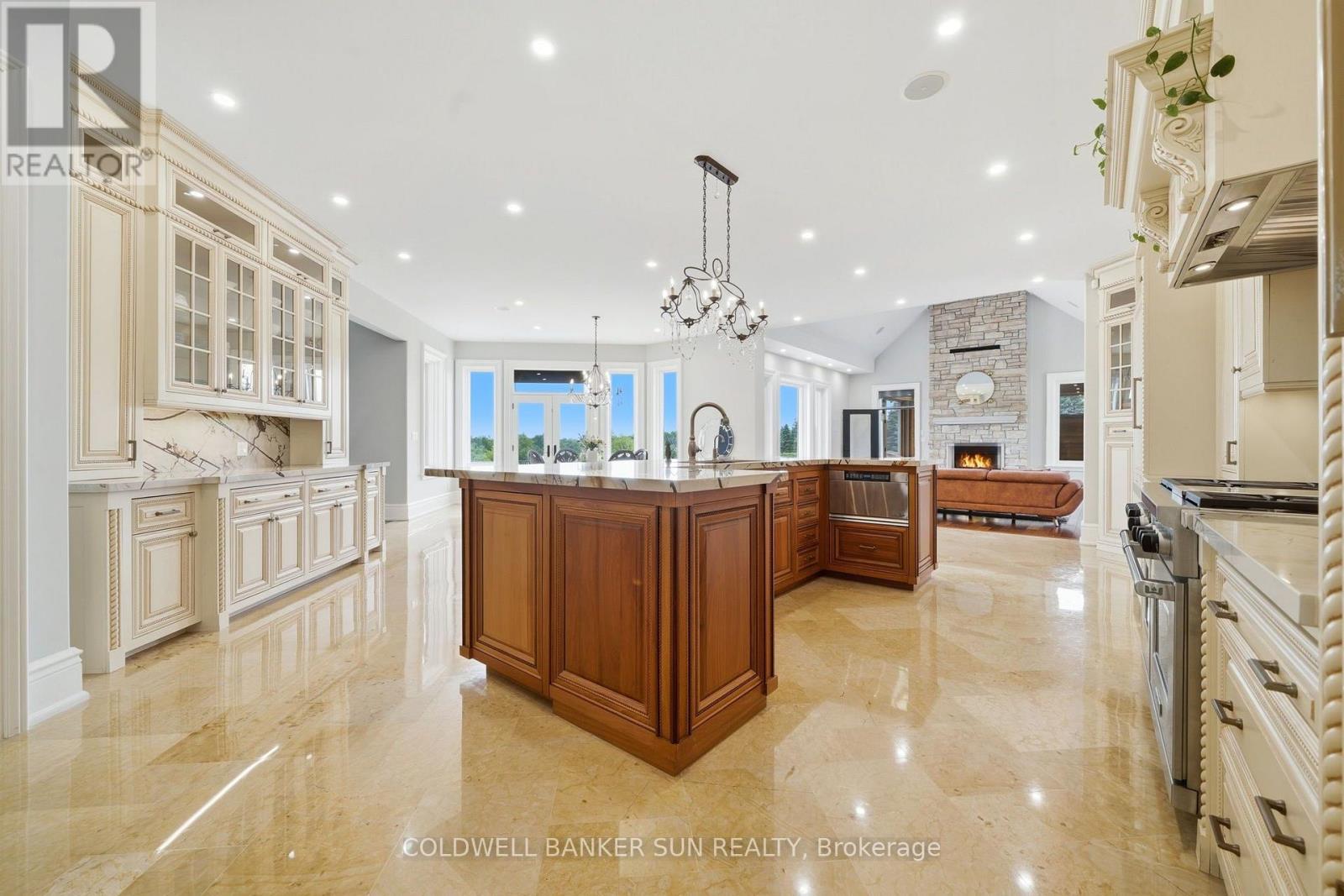 761 FOSTER DRIVE - 18